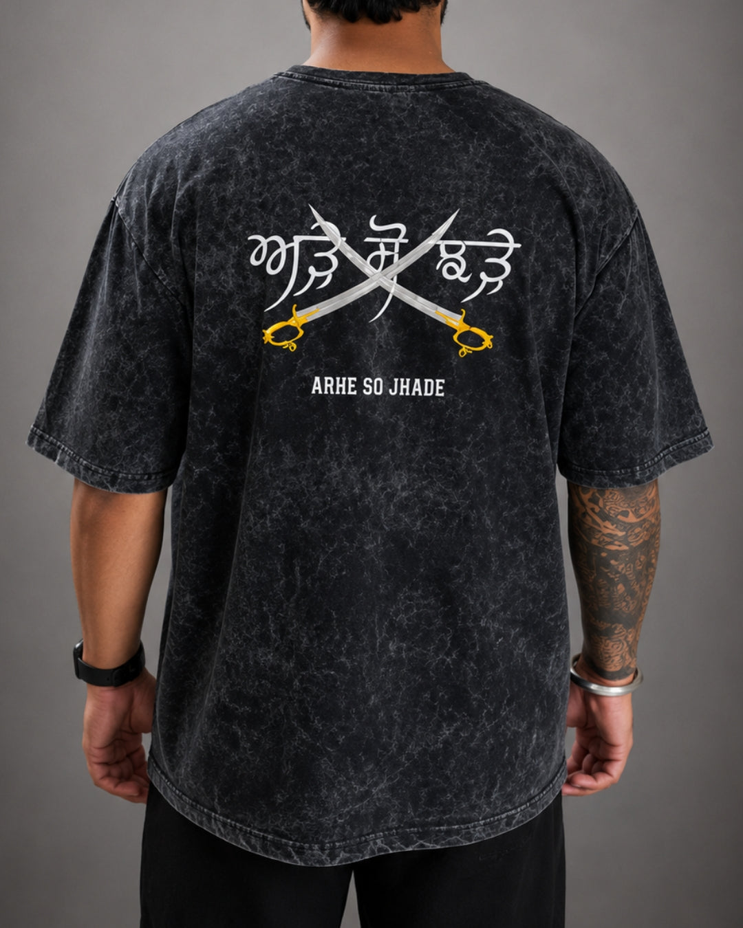 ARHE SO JHADE EMB T-SHIRT